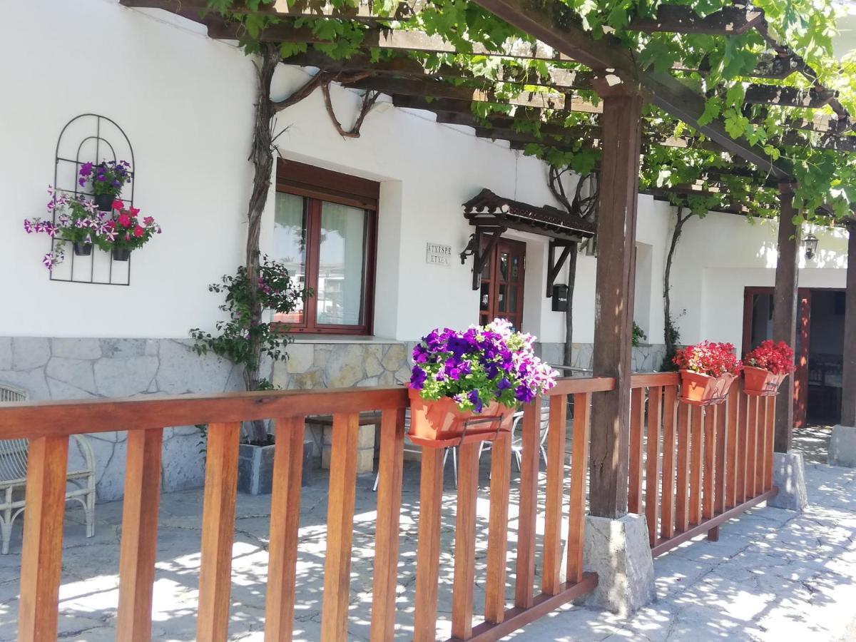 Atxispe Etxea Casa Rural Laukiz Екстериор снимка