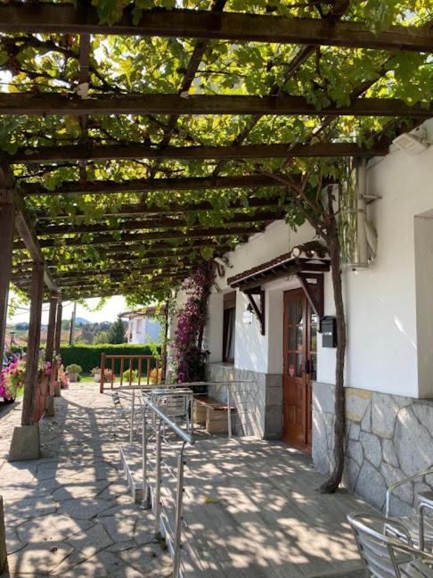 Atxispe Etxea Casa Rural Laukiz Екстериор снимка