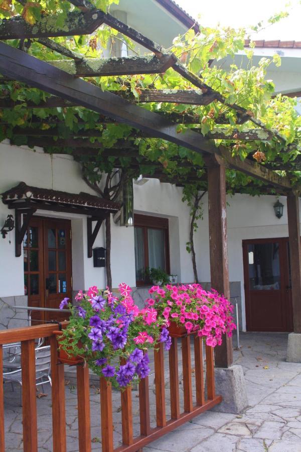 Atxispe Etxea Casa Rural Laukiz Екстериор снимка